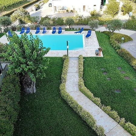 Albergo Quatro Pini Pozzolengo Luaran gambar